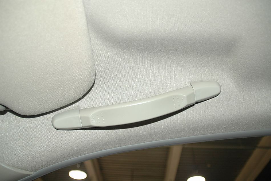 华泰圣达菲内饰