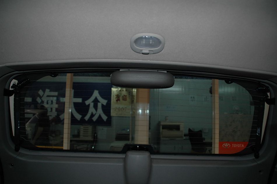 华泰圣达菲内饰