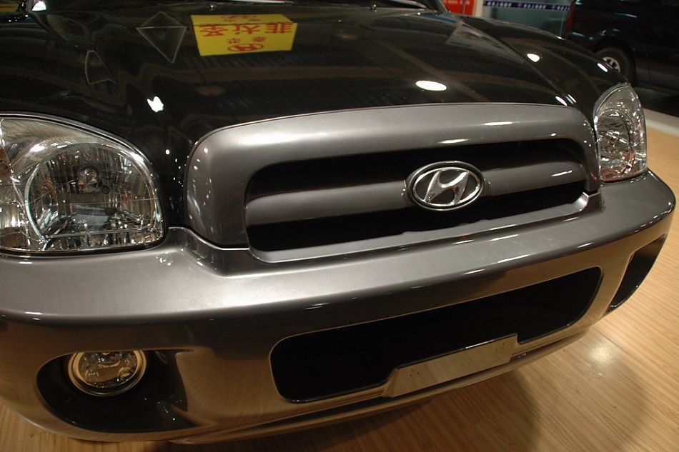 华泰圣达菲外观