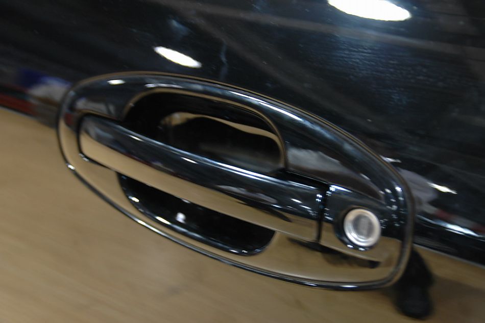 华泰圣达菲外观