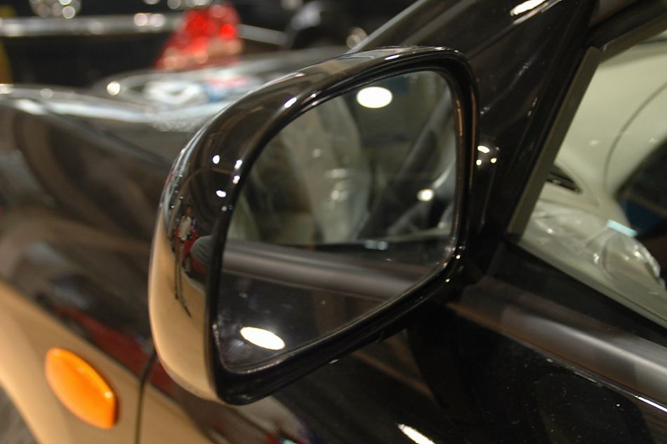 华泰圣达菲外观