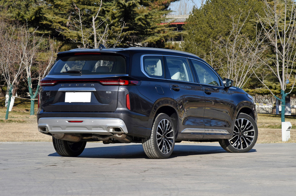 2021款 390T 四驱星尊版 外观