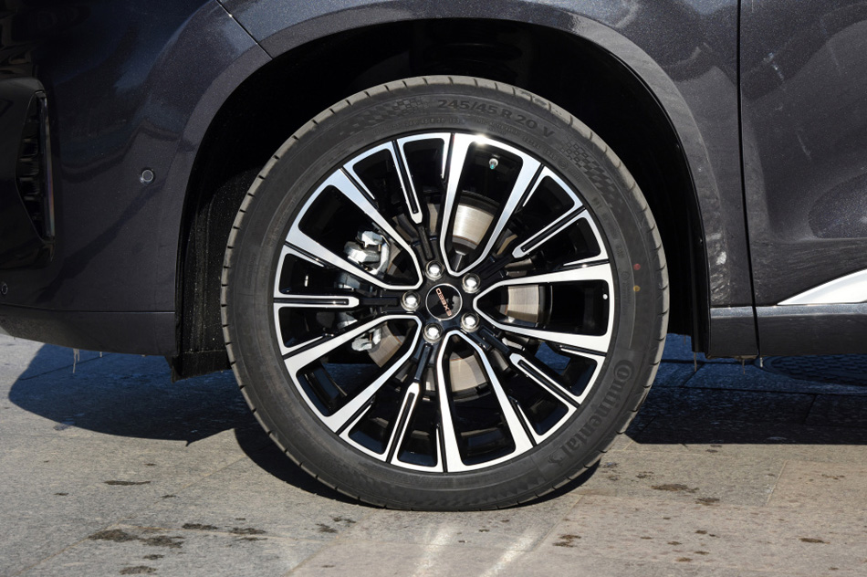 2021款 390T 四驱星尊版 细节