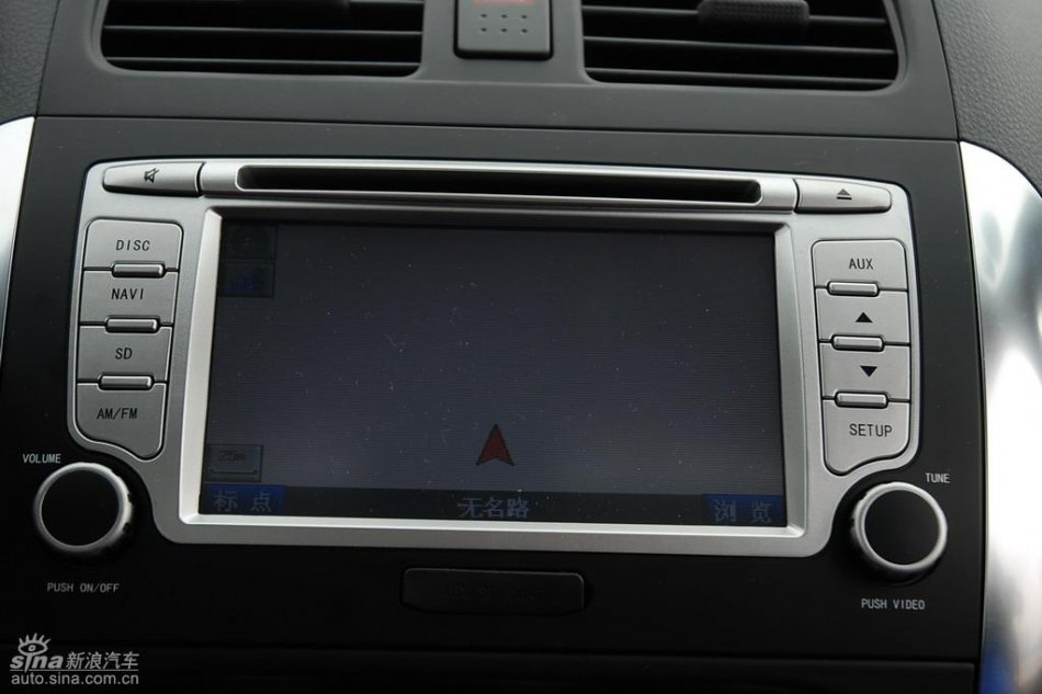 长安铃木全新天语SX4内饰实拍图
