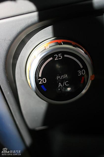 长安铃木天语SX4两厢版实拍