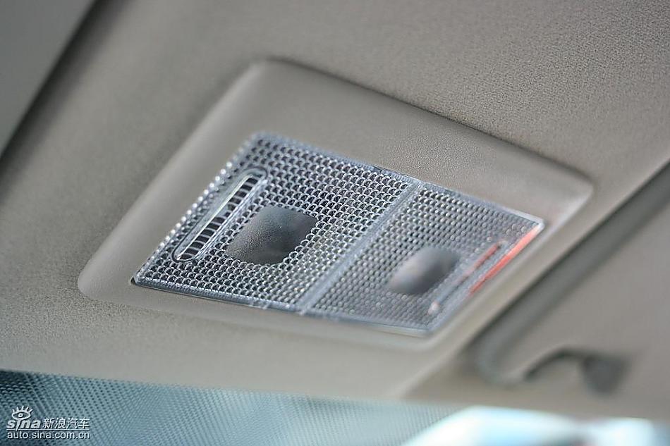 长安铃木天语SX4两厢版实拍