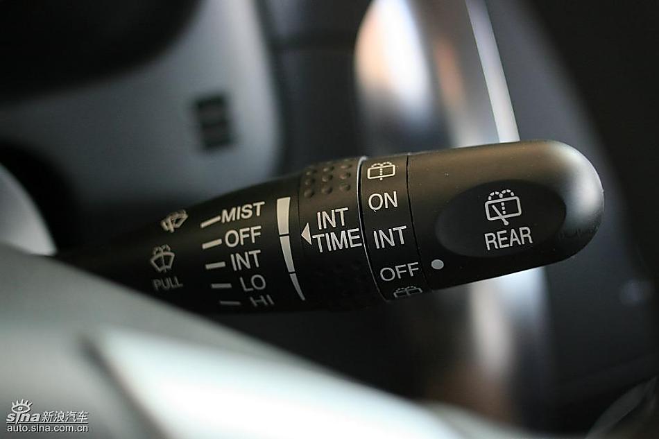 长安铃木天语SX4两厢版实拍