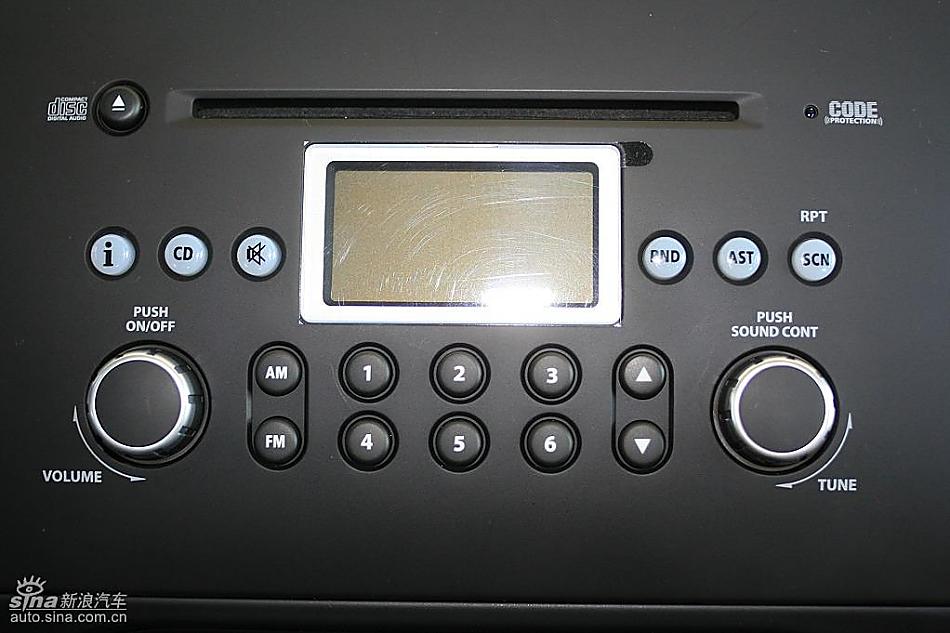 长安铃木天语SX4两厢版实拍