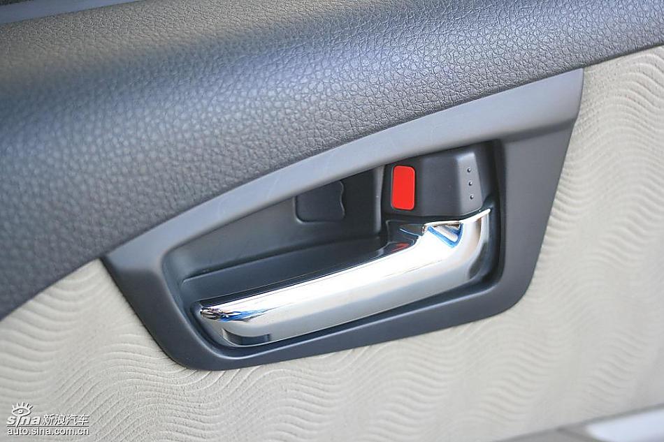 长安铃木天语SX4两厢版实拍