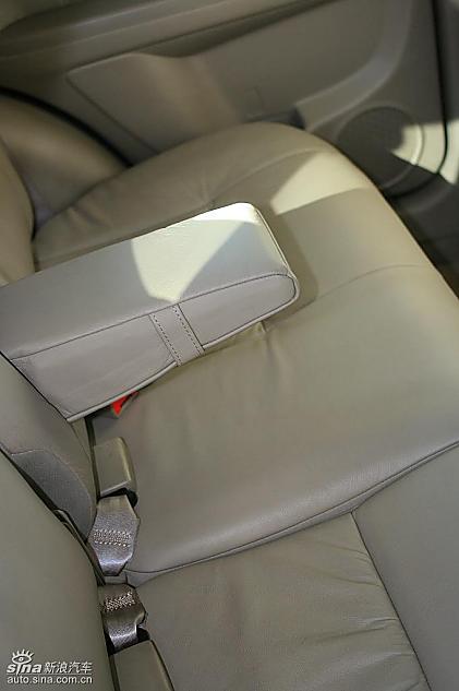 长安铃木天语SX4两厢版实拍