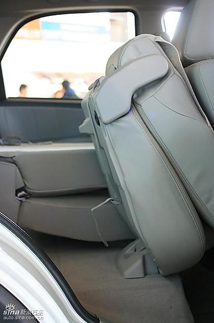 长安铃木天语SX4两厢版实拍