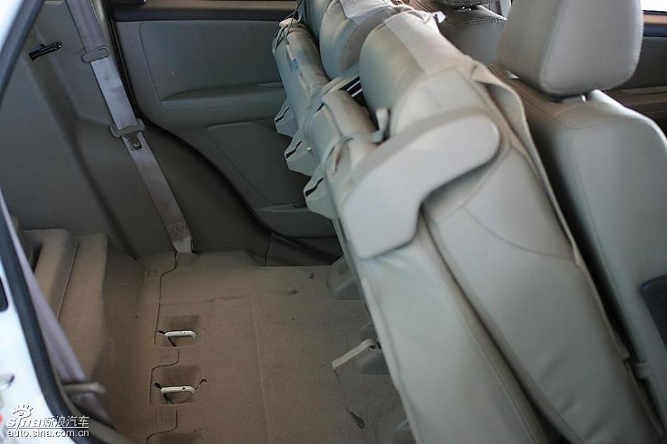 长安铃木天语SX4两厢版实拍