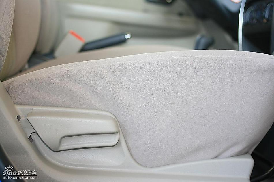 长安铃木天语SX4两厢版实拍