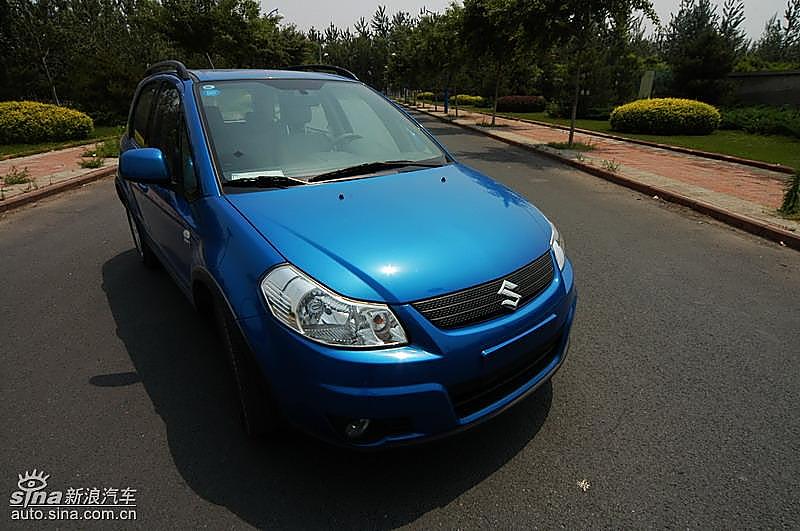 两厢天语SX4外观