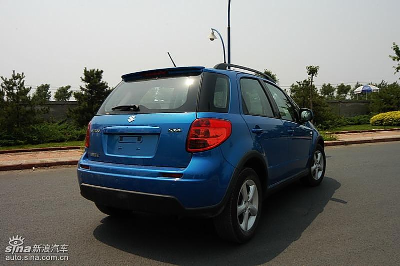 两厢天语SX4外观