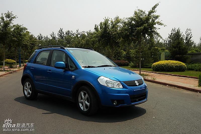 两厢天语SX4外观