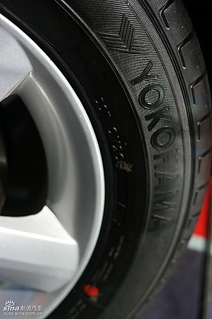 长安铃木天语SX4两厢版实拍