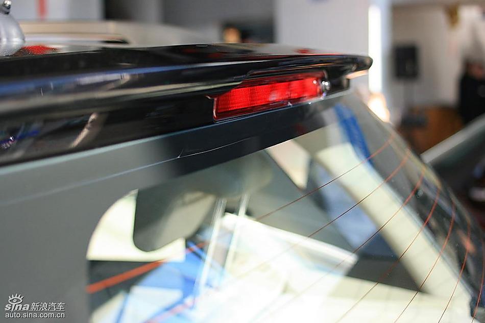 长安铃木天语SX4两厢版实拍