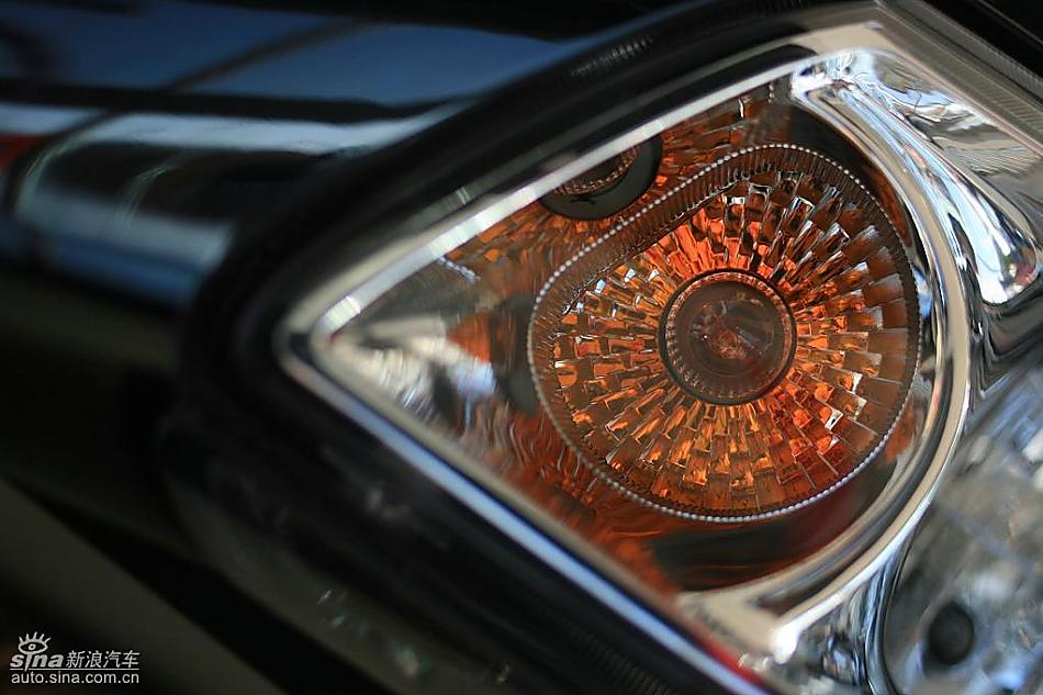 长安铃木天语SX4两厢版实拍