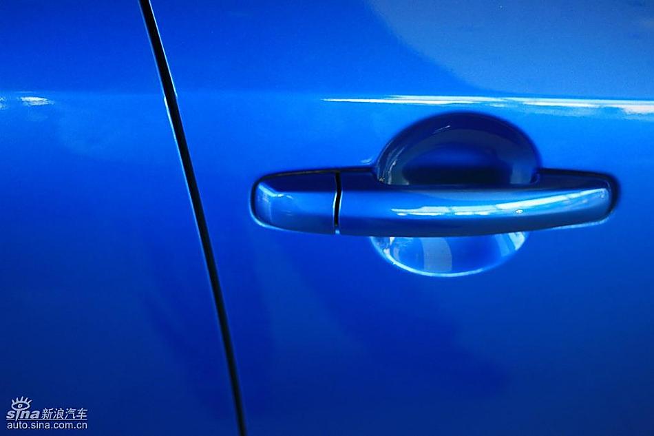 长安铃木天语SX4两厢版实拍