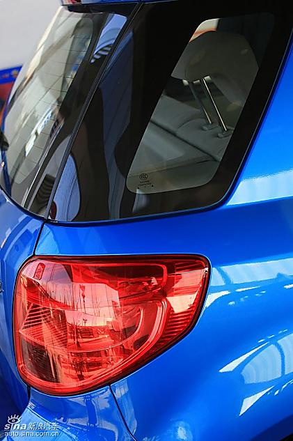 长安铃木天语SX4两厢版实拍