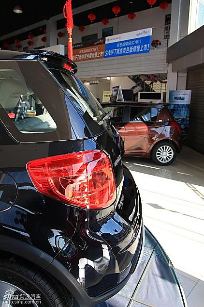 长安铃木天语SX4两厢版实拍