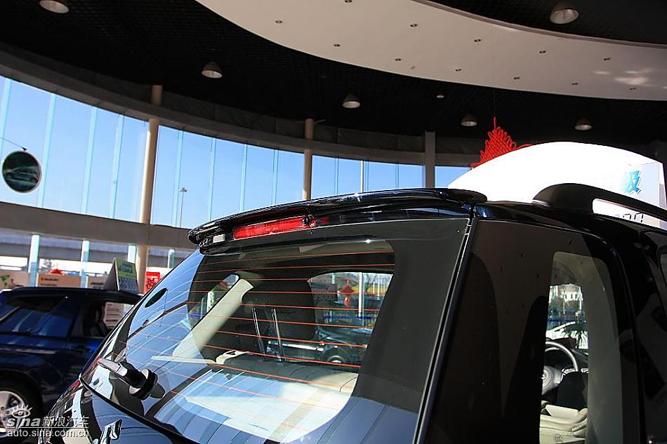 长安铃木天语SX4两厢版实拍