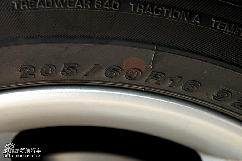 两厢天语SX4外观