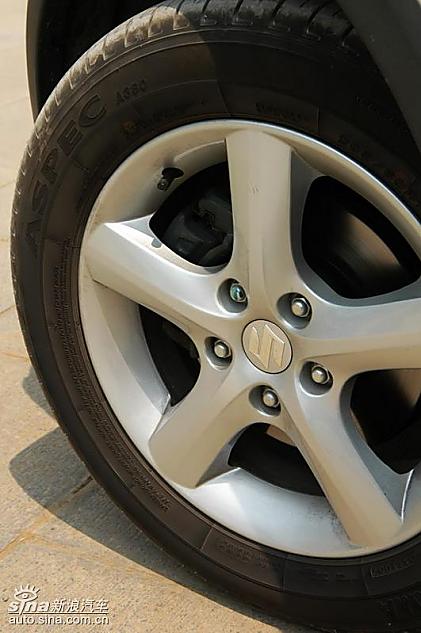 两厢天语SX4外观