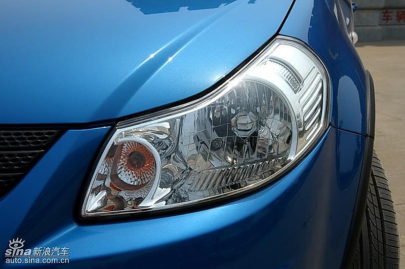 两厢天语SX4外观