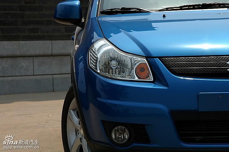 两厢天语SX4外观