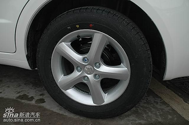 天语SX4轮胎