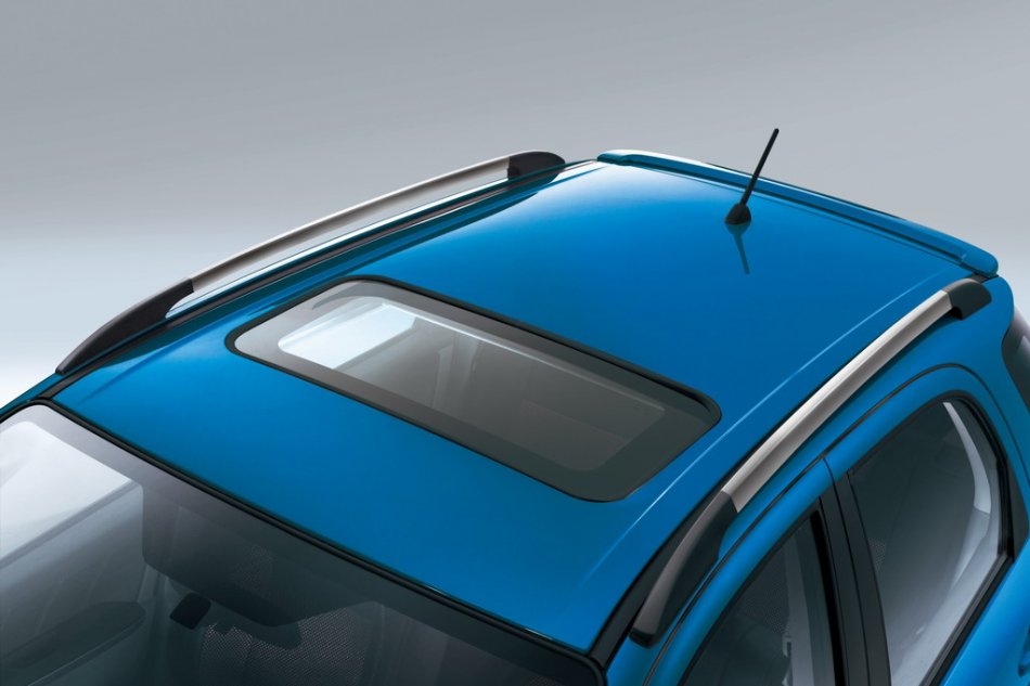 新天语两厢外观