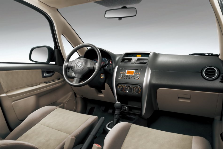 新天语两厢内饰