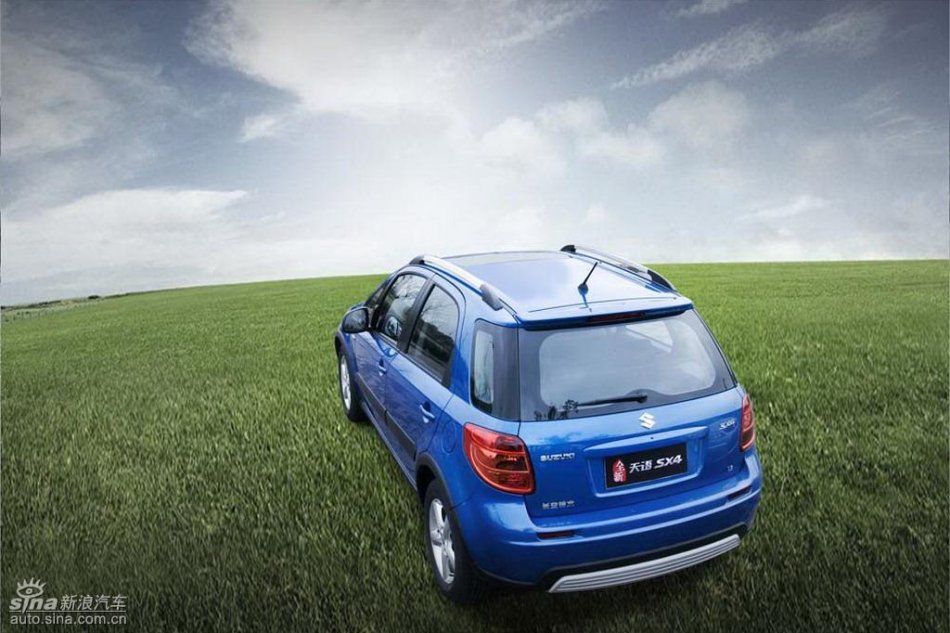 长安铃木全新天语SX4资料图