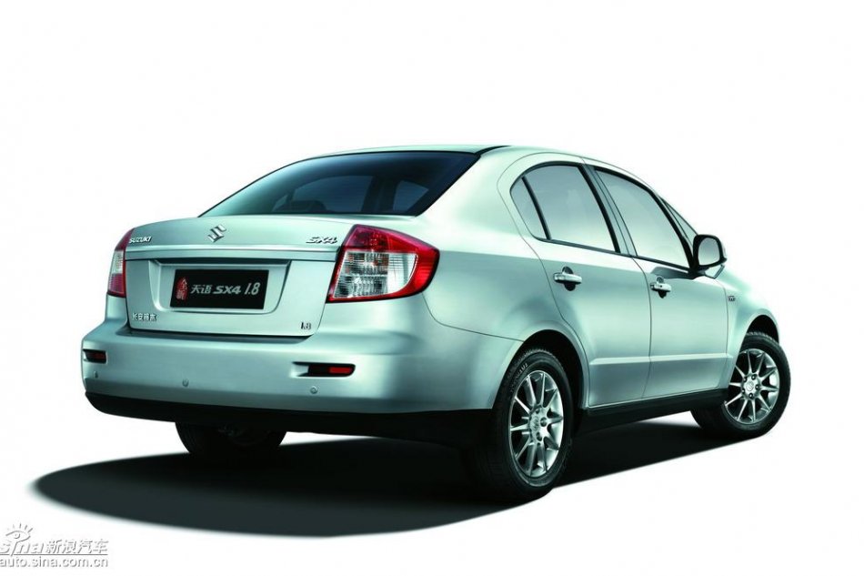 全新天语SX4外观资料图