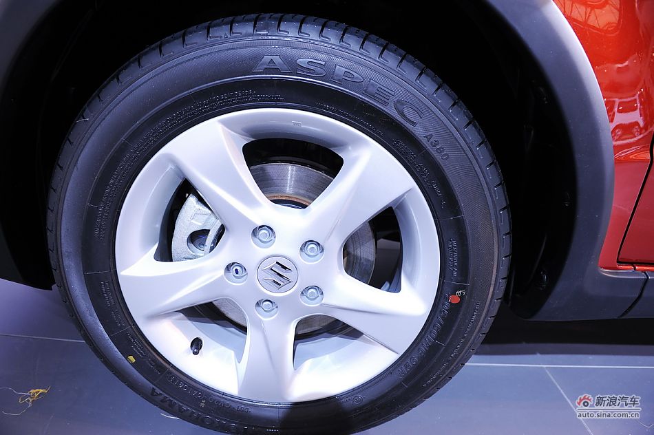 铃木天语SX4两厢