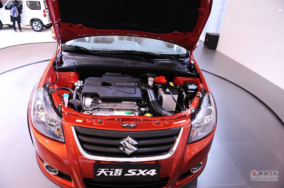 铃木天语SX4两厢