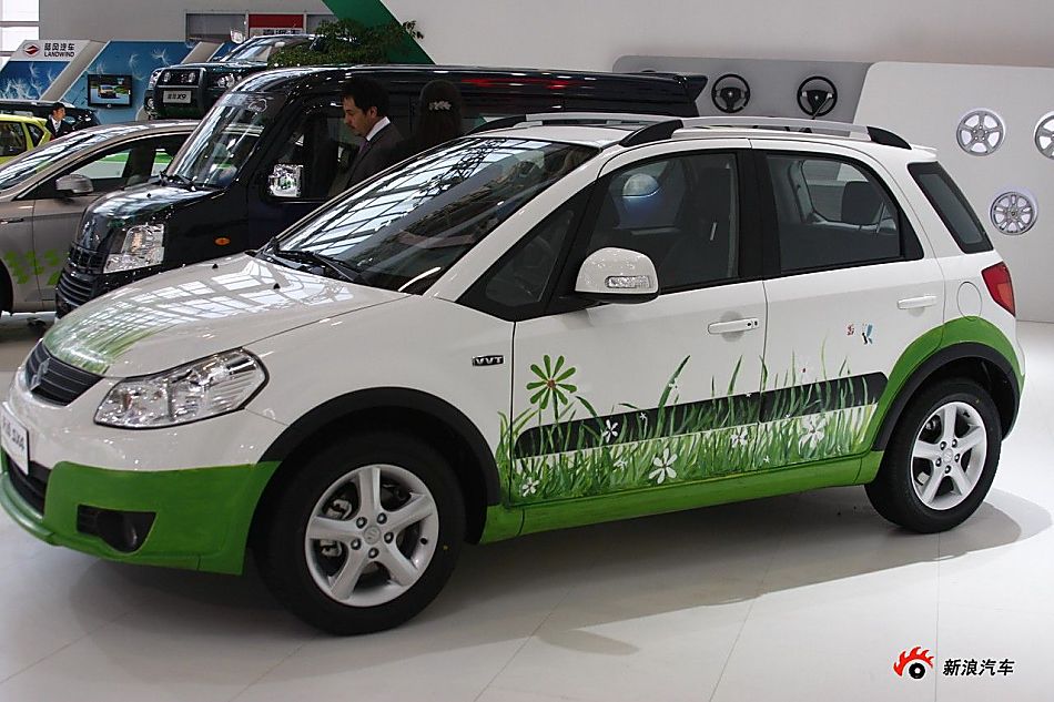 铃木天语SX4两厢