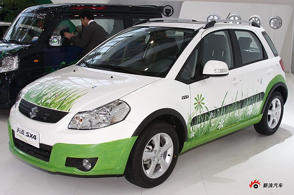 铃木天语SX4两厢