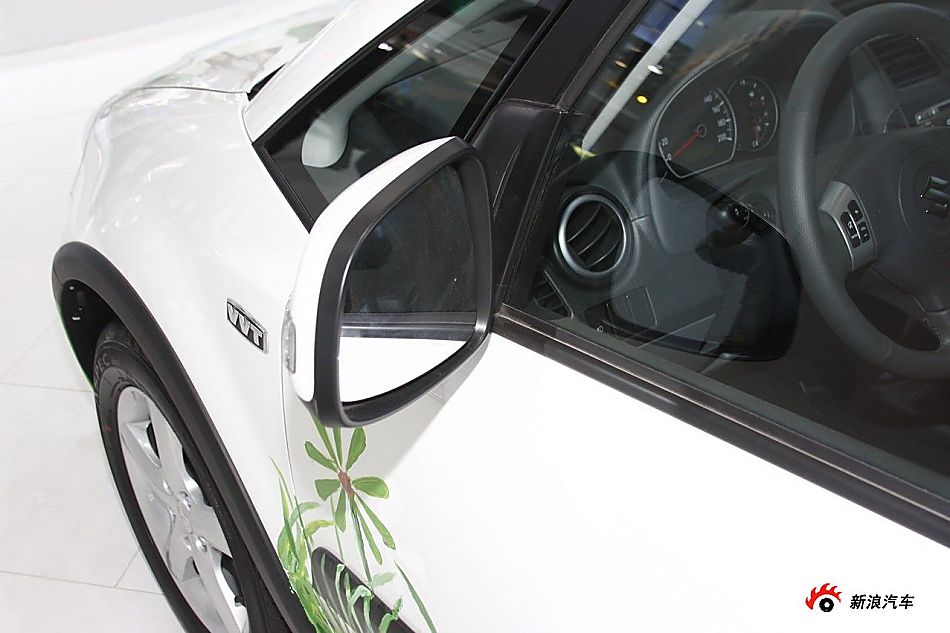 铃木天语SX4两厢