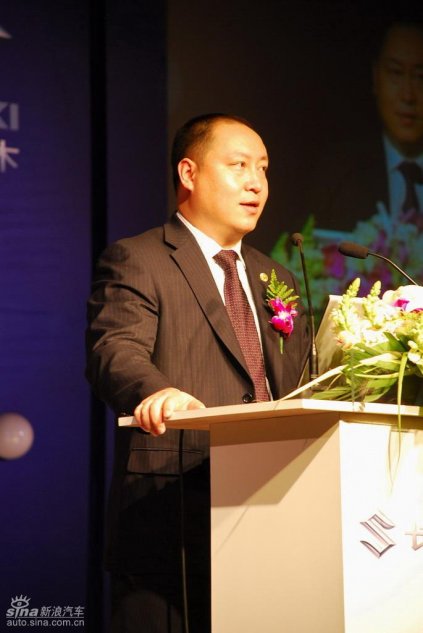 长安铃木常务副总经理黄忠强致词