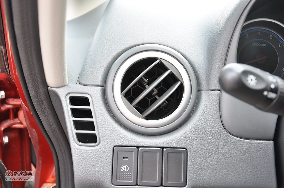 2011款天语SX4两厢1.6L自动运动型