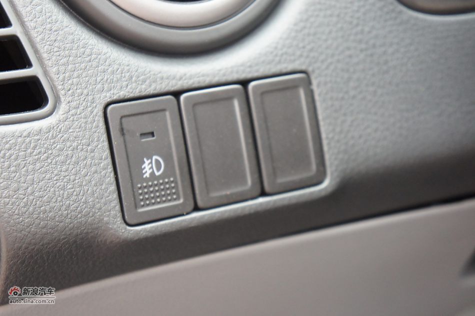 2011款天语SX4两厢1.6L自动灵动型