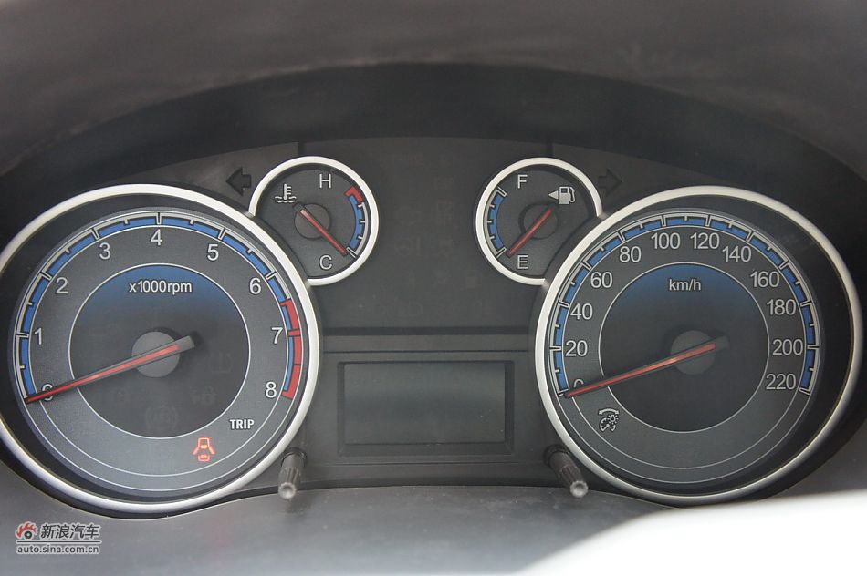 2011款天语SX4两厢1.6L手动运动型