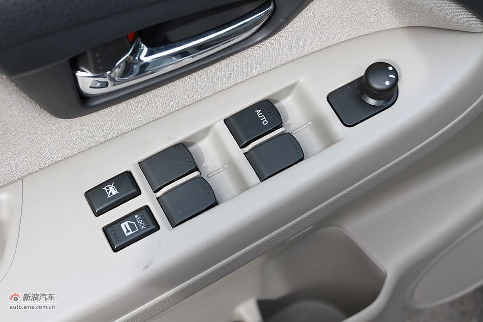 2011款天语SX4两厢