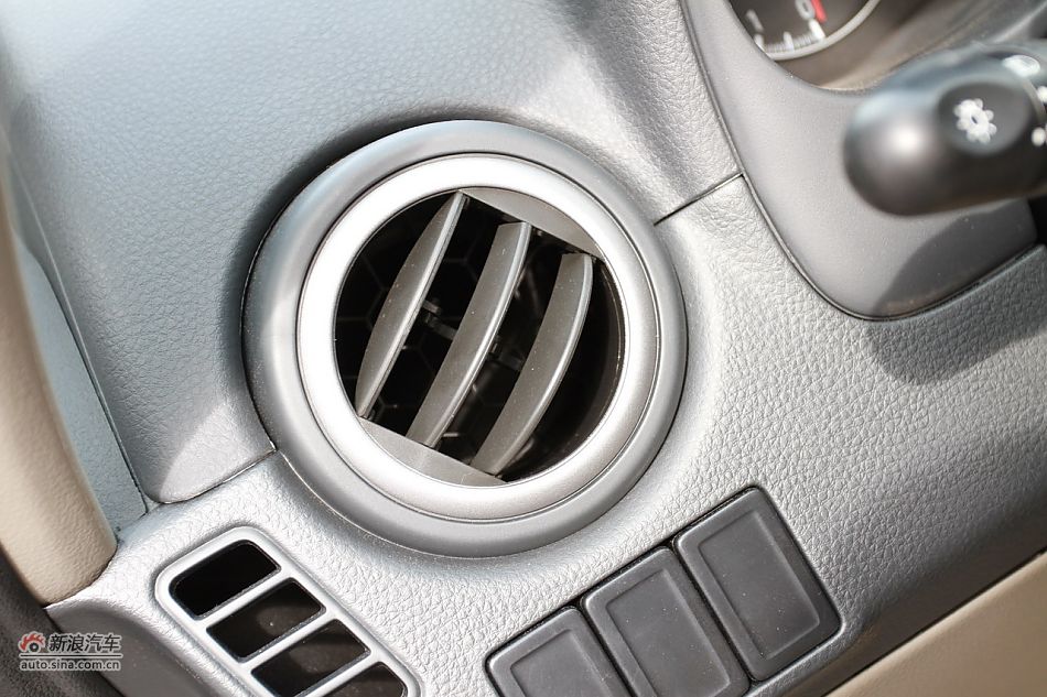 2011款天语SX4两厢