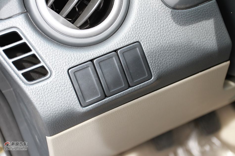 2011款天语SX4两厢