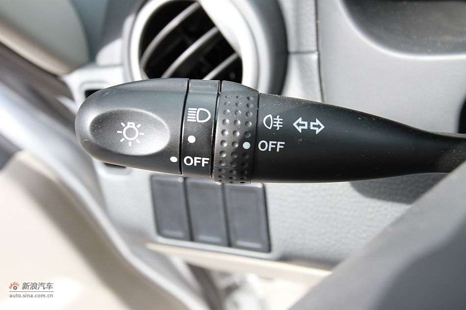 2011款天语SX4两厢