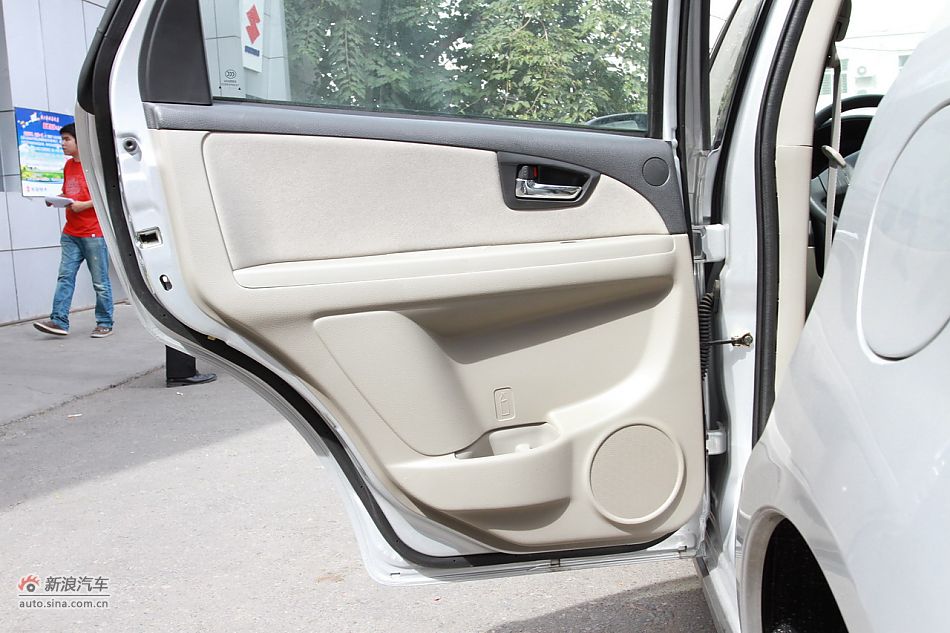 2011款天语SX4两厢